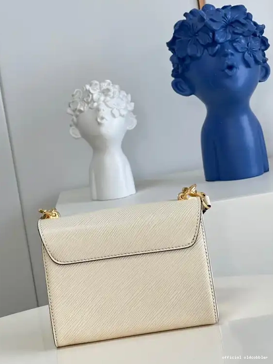 Official oldcobbler LOUIS PM VUITTON TWIST 0605